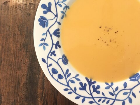 Potage aux Lequmes 野菜のスープ